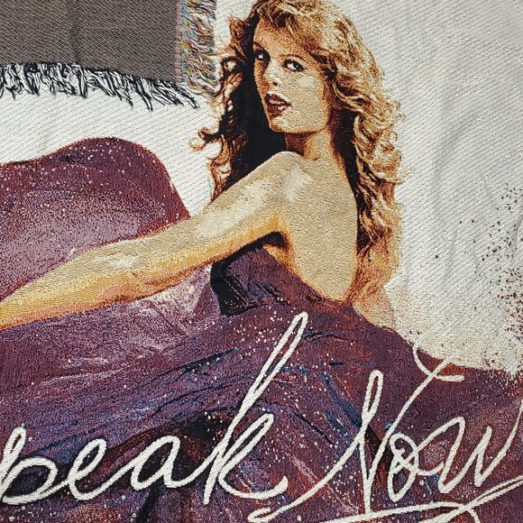 Speak Now Tapestry Blanket
